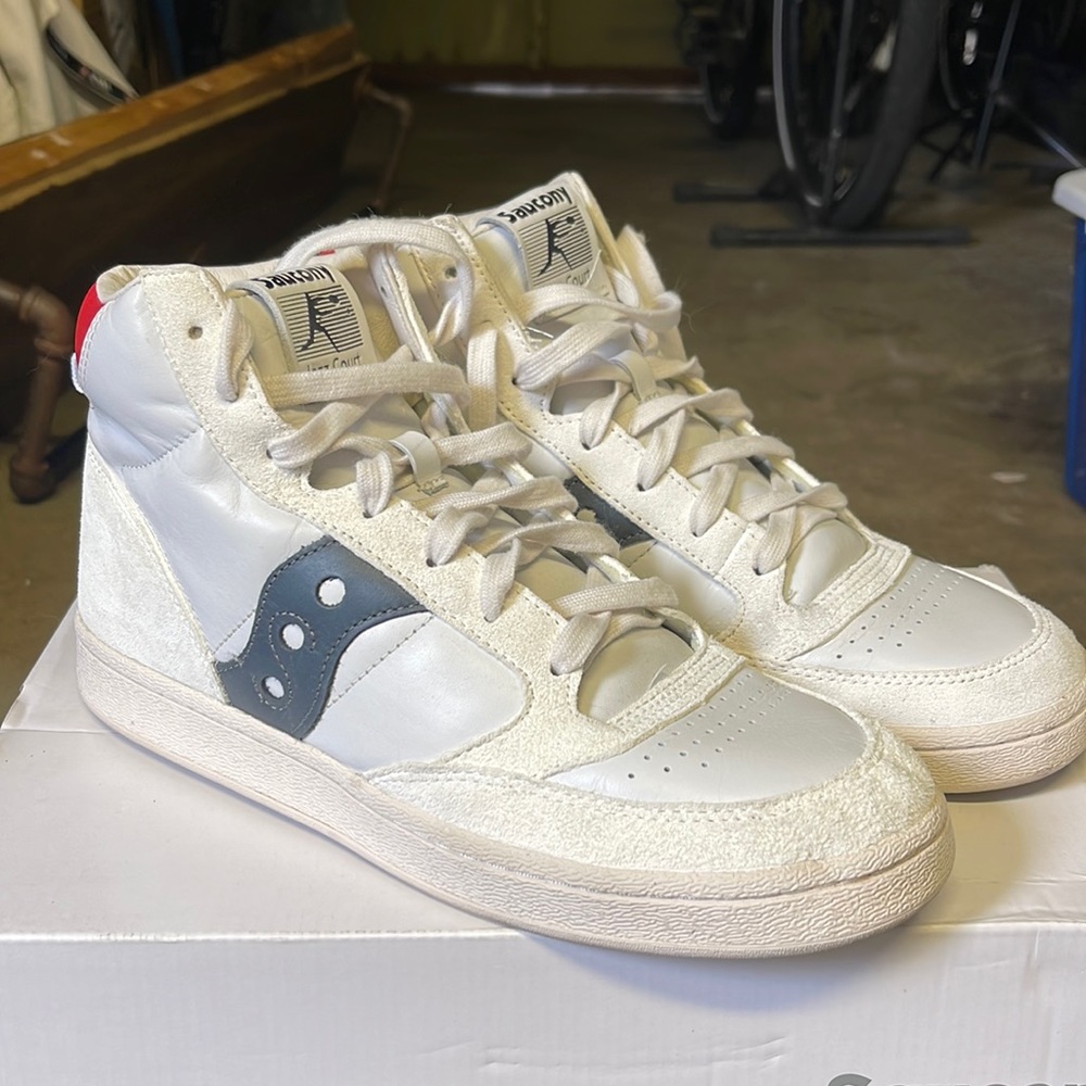 Saucony high top jazz court originals